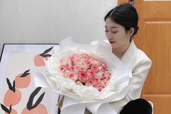 Честито на Илейн за втория й рожден ден в Бода!